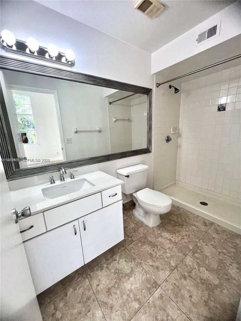 1845 Palm Cove Blvd, Unit 8-208, Delray Beach, FL 33445 Photo