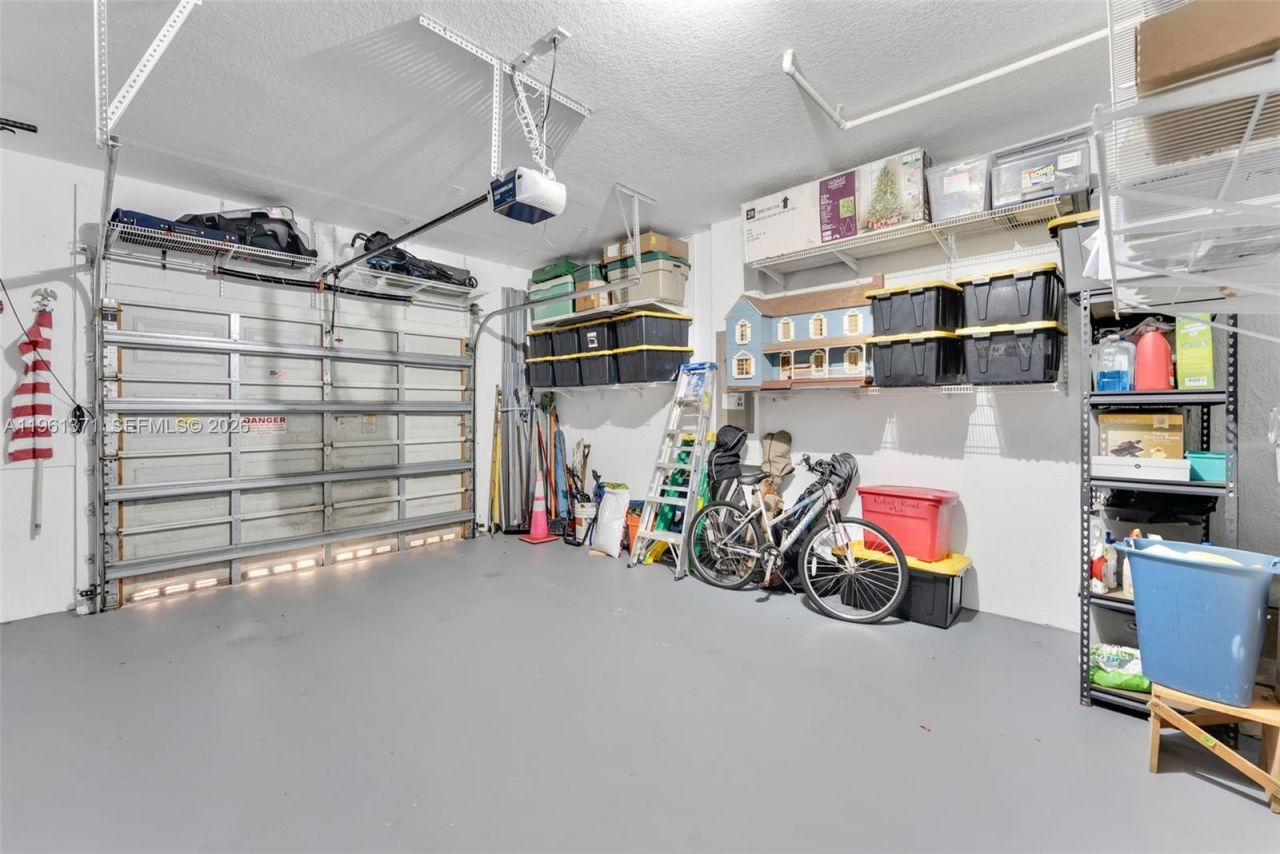 3815 Tree Top Dr, Weston, FL 33332 Photo