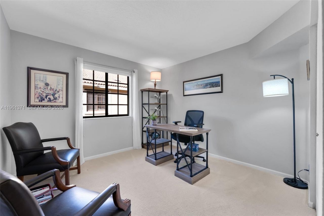 3815 Tree Top Dr, Weston, FL 33332 Photo