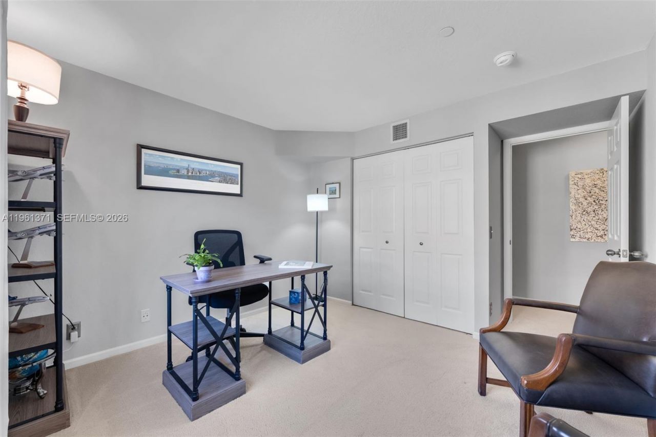 3815 Tree Top Dr, Weston, FL 33332 Photo