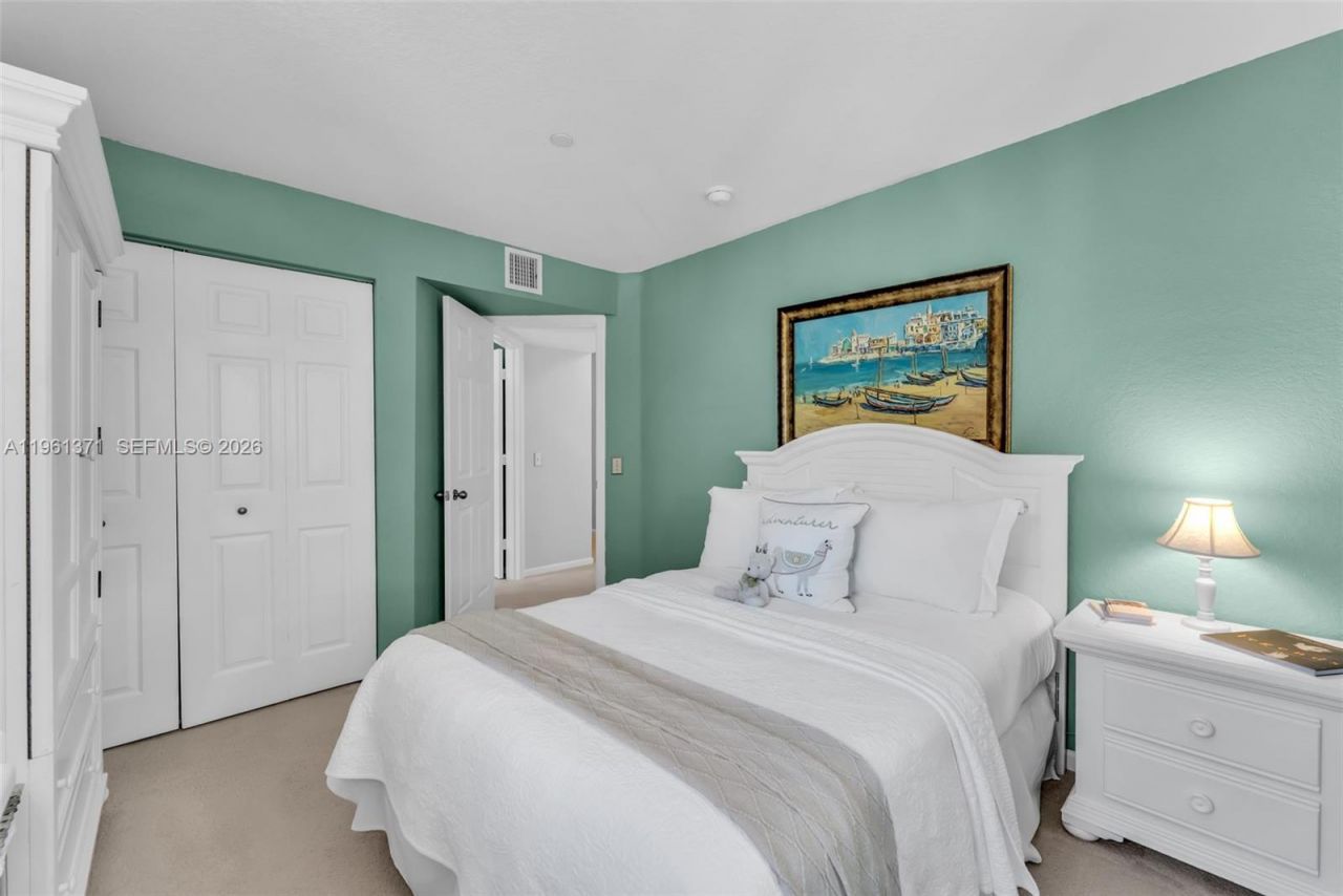 3815 Tree Top Dr, Weston, FL 33332 Photo