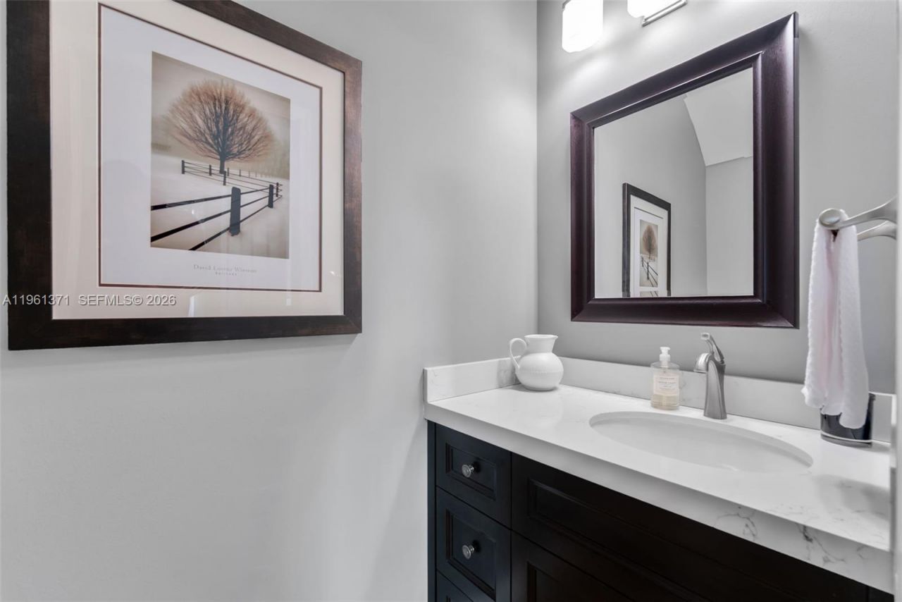 3815 Tree Top Dr, Weston, FL 33332 Photo