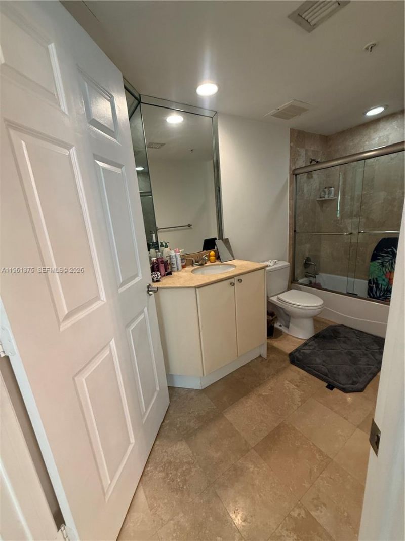 1745 E Hallandale Beach Blvd , Unit 507W, Hallandale Beach, FL 33009 Photo