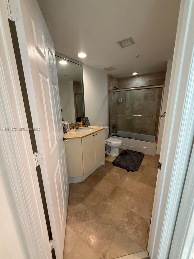 1745 E Hallandale Beach Blvd , Unit 507W, Hallandale Beach, FL 33009 Photo