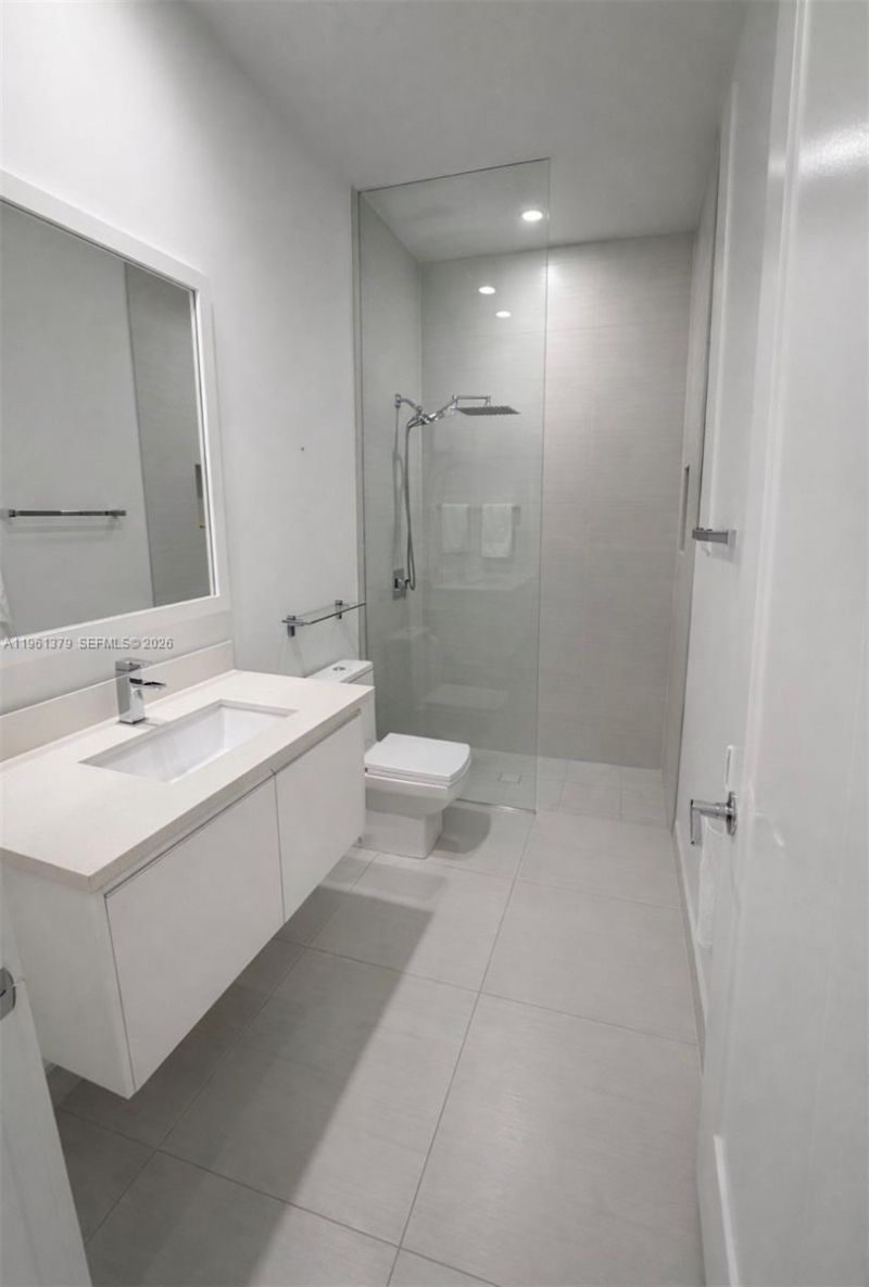 6671 NW 105th Ave, Doral, FL 33178 Photo