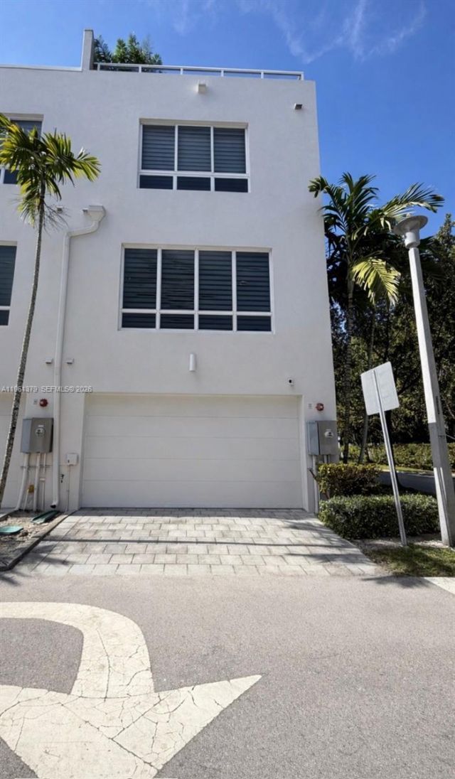 6671 NW 105th Ave, Doral, FL 33178 Photo