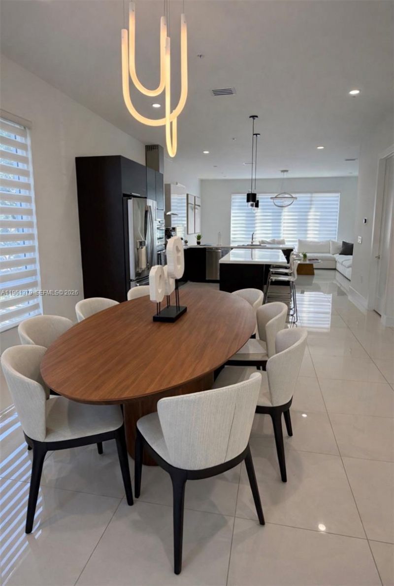 6671 NW 105th Ave, Doral, FL 33178 Photo