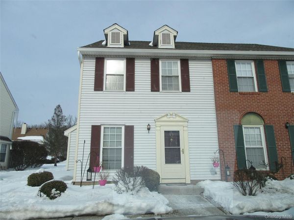 10 Goldsmith Court , Washingtonville, NY 10992