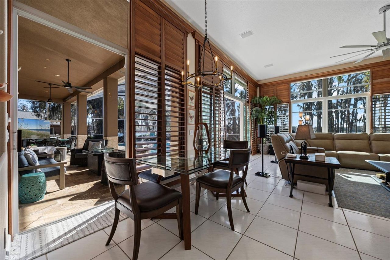 18991 Crooked Lane, Lutz, FL 33548 Photo