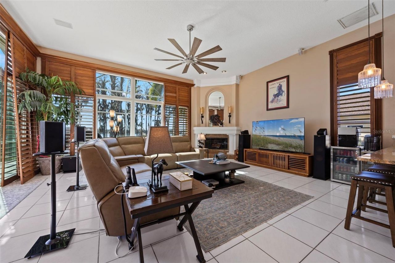 18991 Crooked Lane, Lutz, FL 33548 Photo