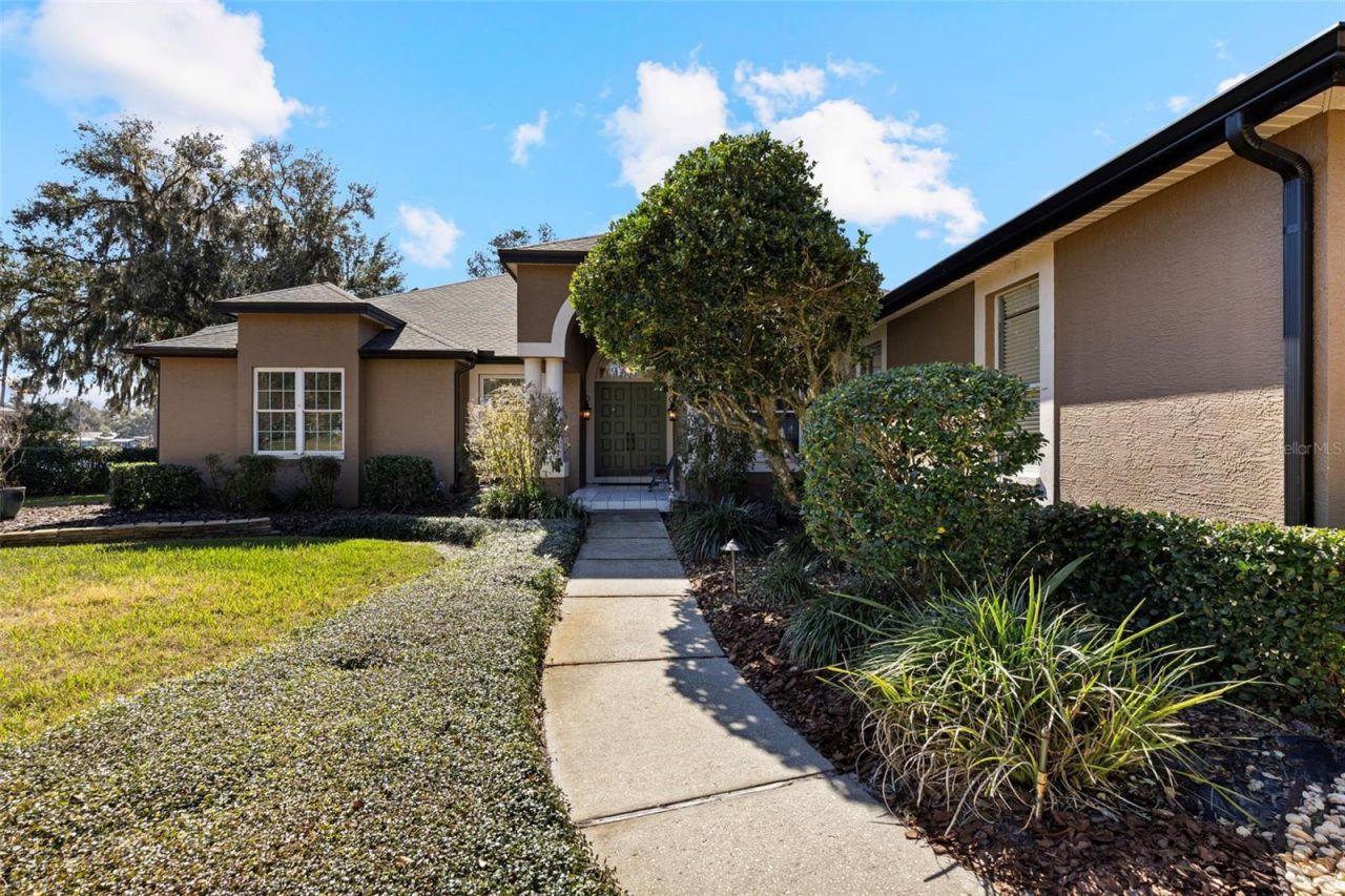 18991 Crooked Lane, Lutz, FL 33548 Photo