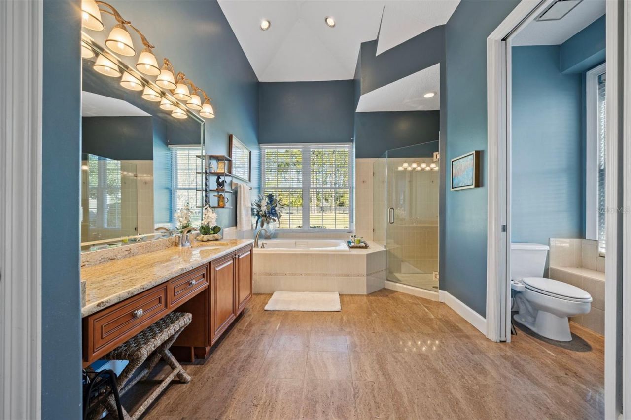 18991 Crooked Lane, Lutz, FL 33548 Photo