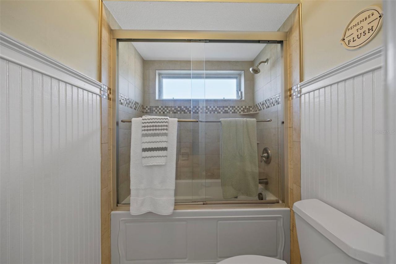 18991 Crooked Lane, Lutz, FL 33548 Photo