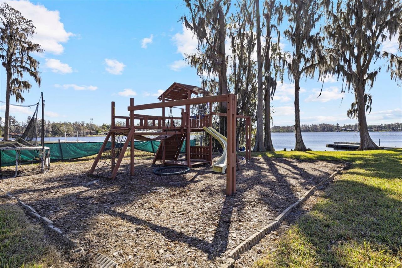 18991 Crooked Lane, Lutz, FL 33548 Photo