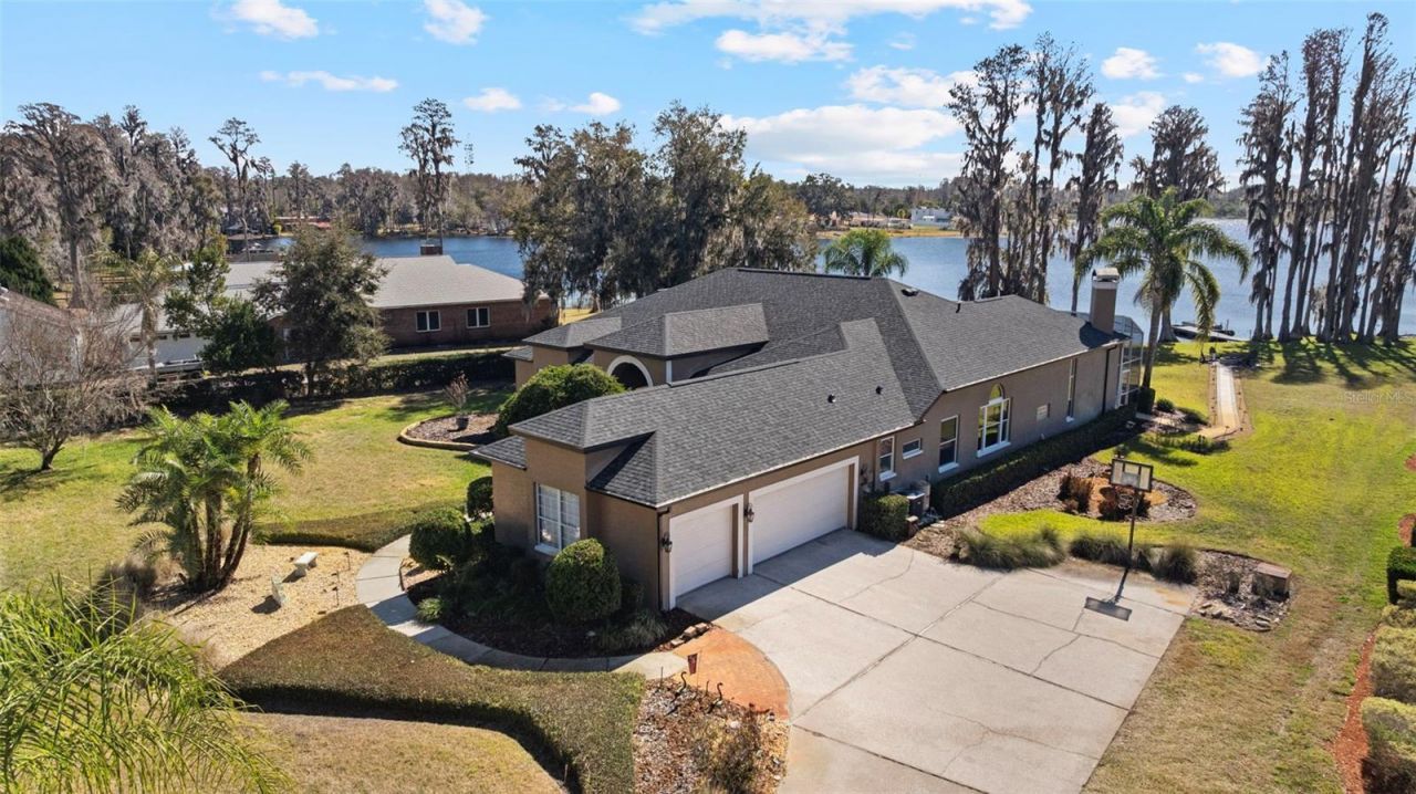 18991 Crooked Lane, Lutz, FL 33548 Photo