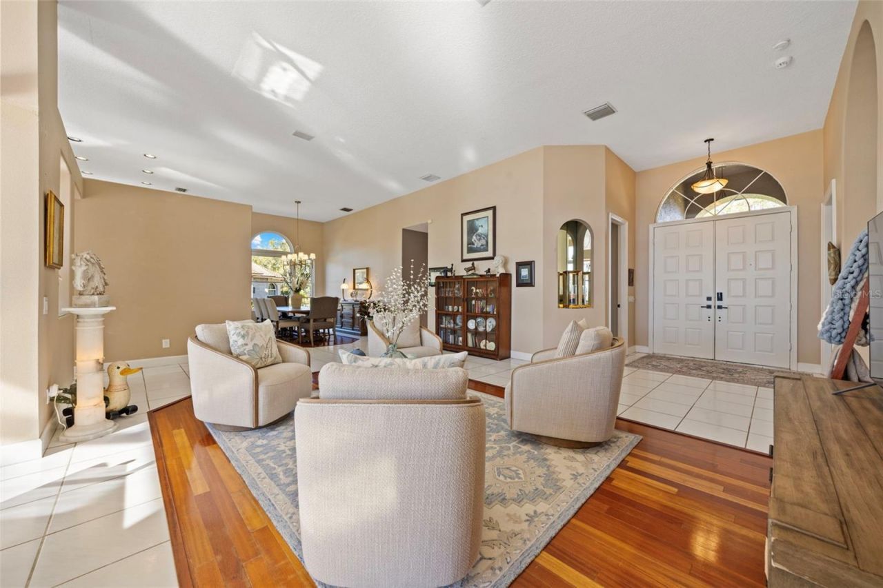 18991 Crooked Lane, Lutz, FL 33548 Photo