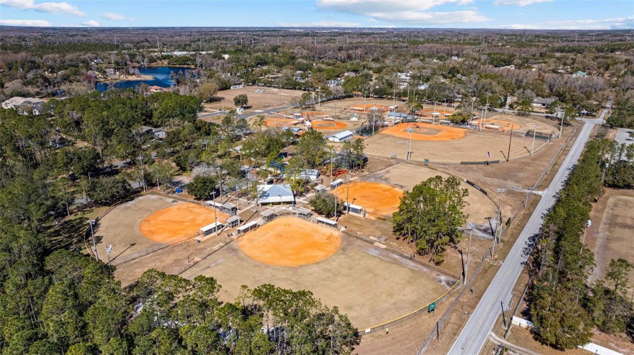 18991 Crooked Lane, Lutz, FL 33548 Photo