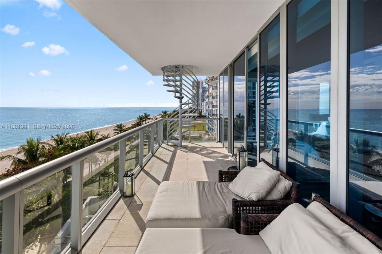 6799 Collins Ave, Unit 506, Miami Beach, FL 33141 Photo