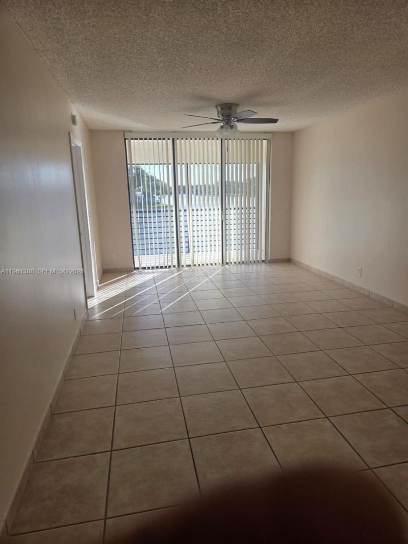 11342 Taft St, Unit 11342, Pembroke Pines, FL 33026 Photo