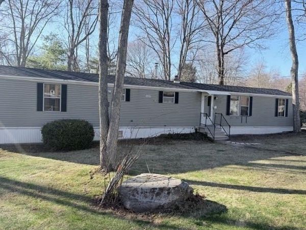 8 Nanatomqua, Unit N55, Brookfield, MA 01506