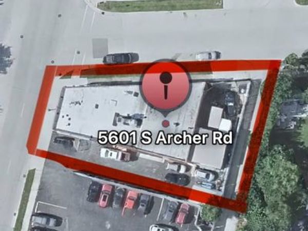 5601 S Archer Road, Summit, IL 60501