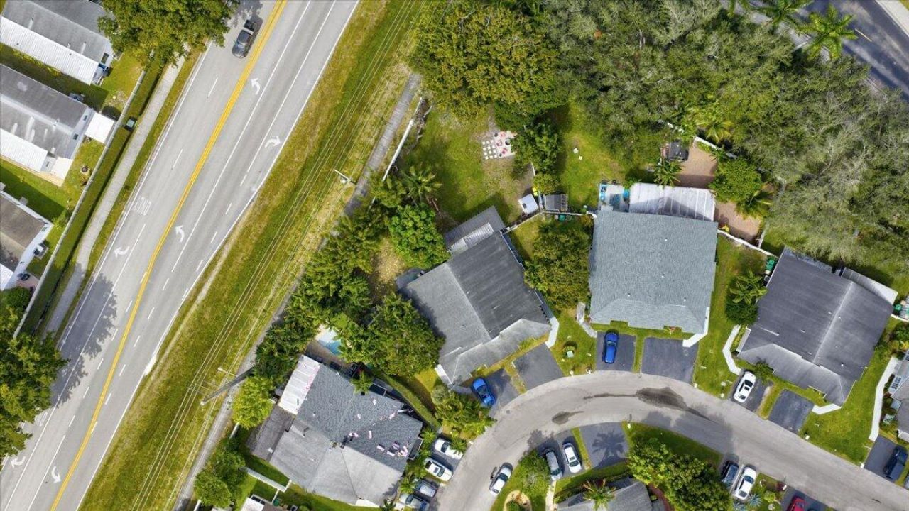 901 SW 111th Way, Davie, FL 33324 Photo