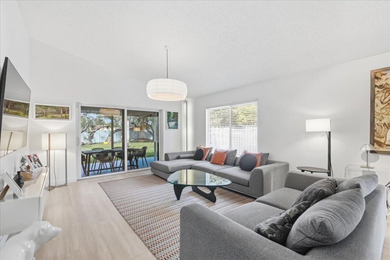 901 SW 111th Way, Davie, FL 33324 Photo