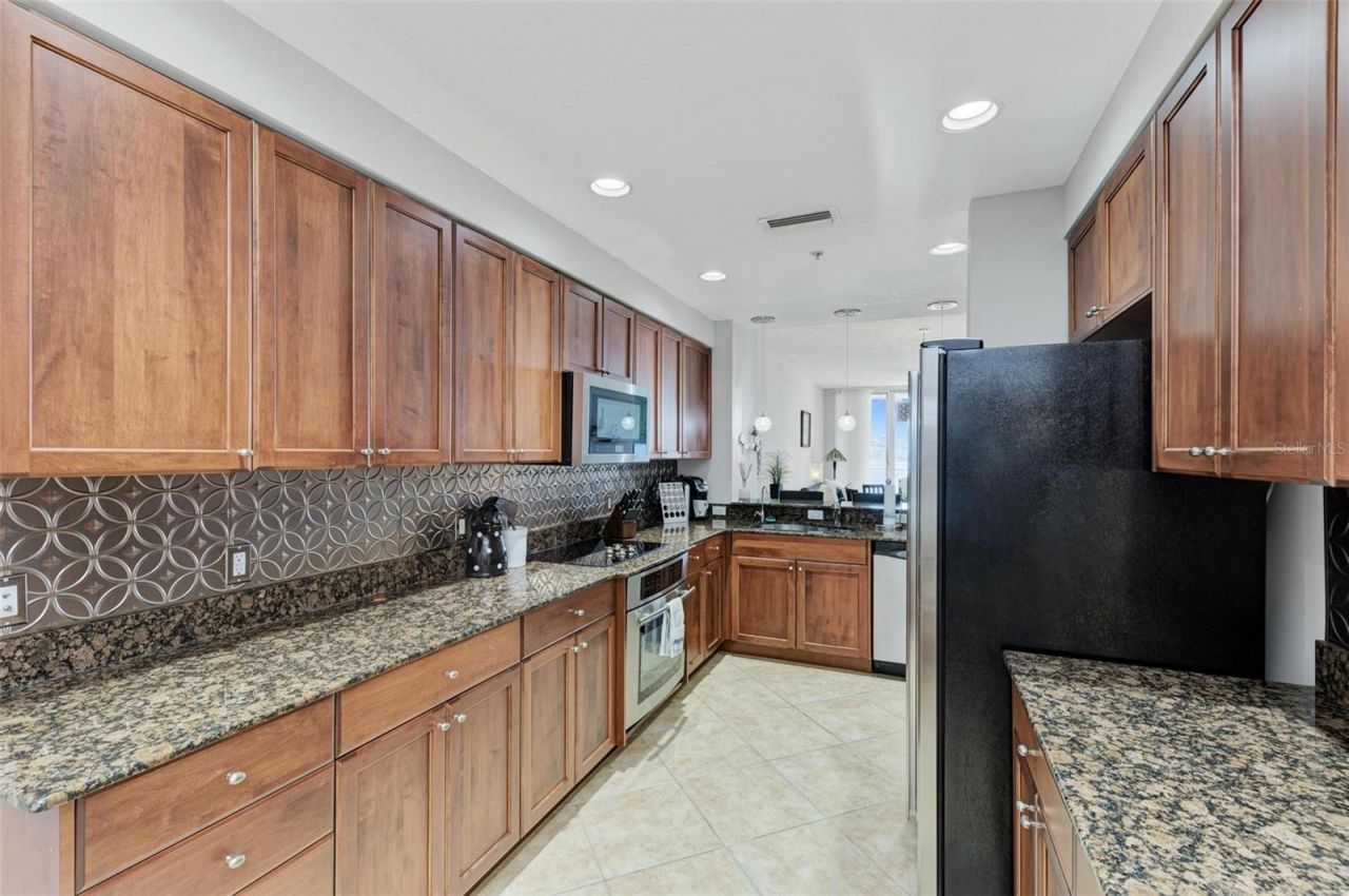 611 Riviera Dunes Way, Unit 304, Palmetto, FL 34221 Photo