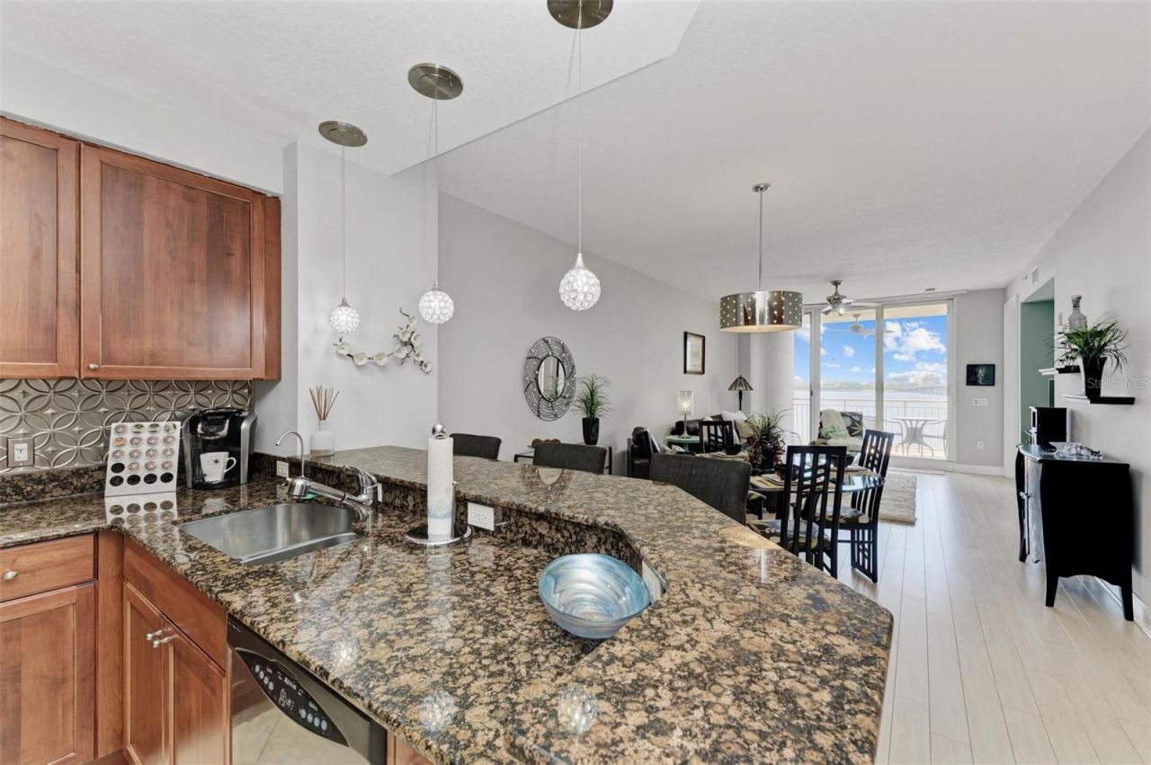 611 Riviera Dunes Way, Unit 304, Palmetto, FL 34221 Photo