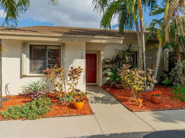 3096 S Oakland Forest Drive, Unit 1605, Oakland Park, FL 33309