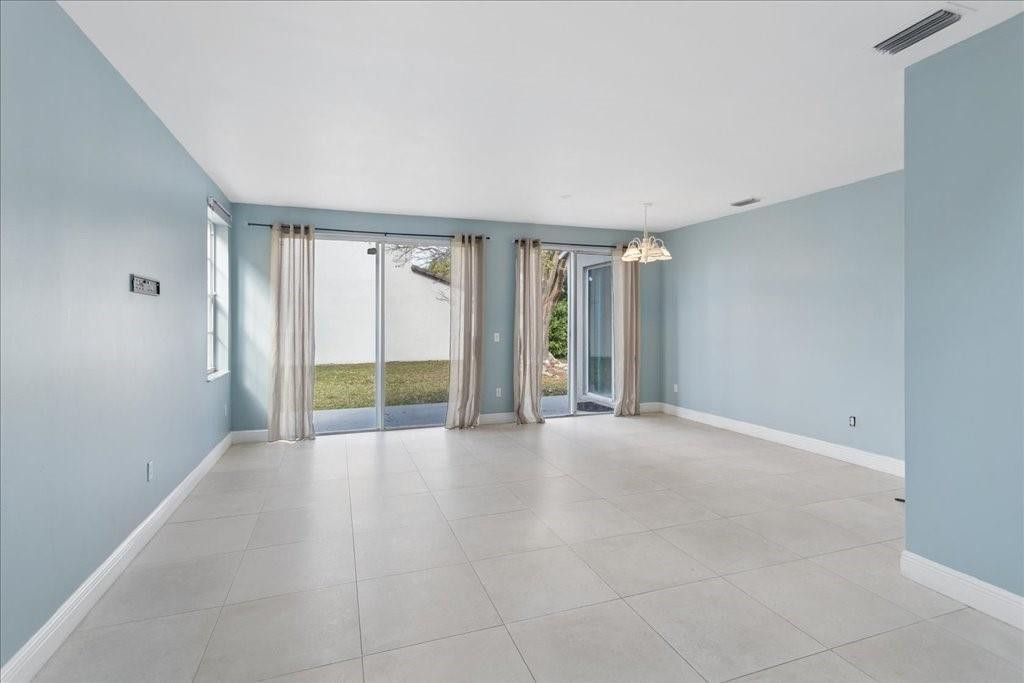 15895 NW 5th Street, Pembroke Pines, FL 33028 Photo