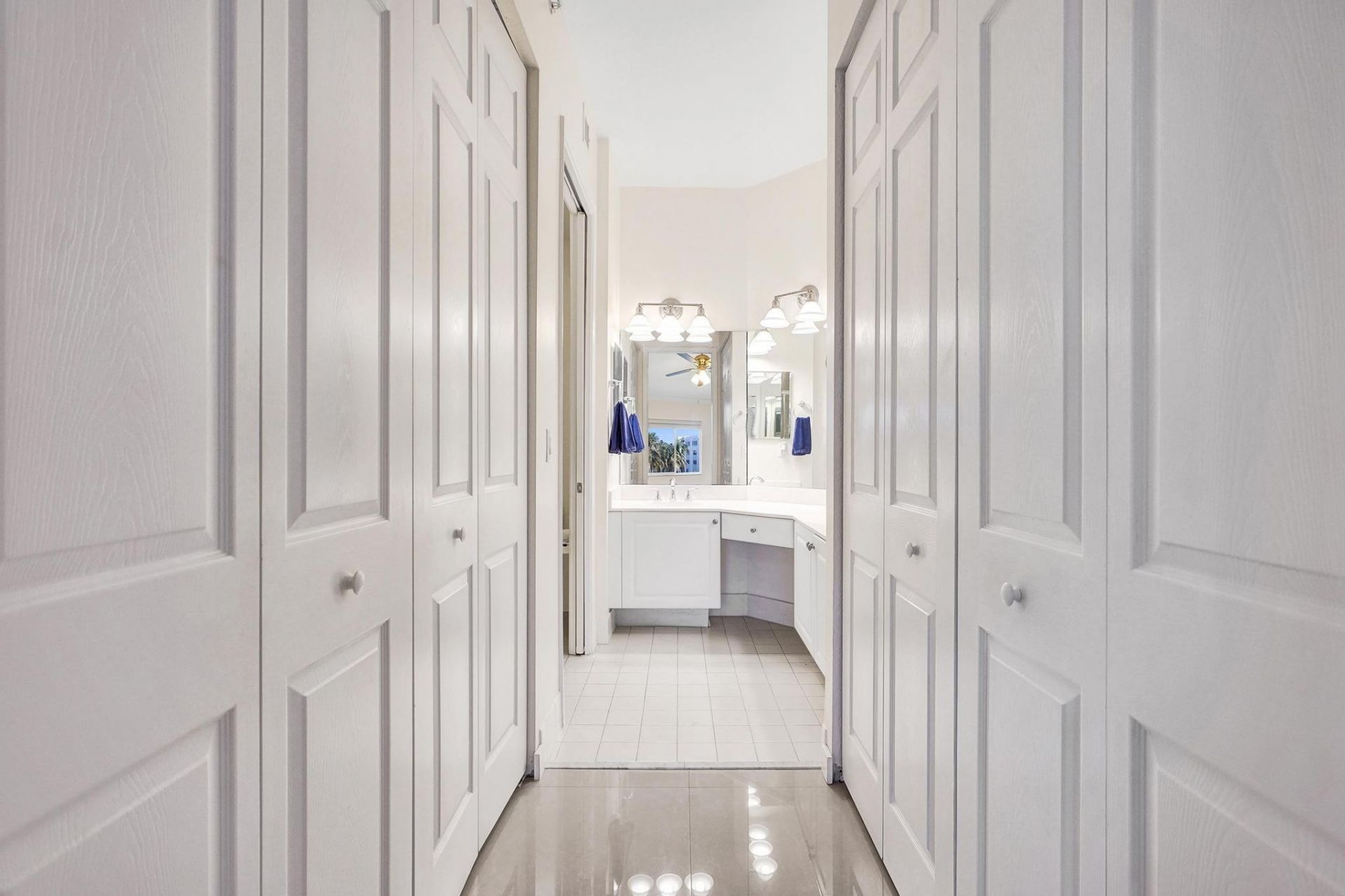 3600 Oaks Clubhouse Drive, Unit 408, Pompano Beach, FL 33069 Photo