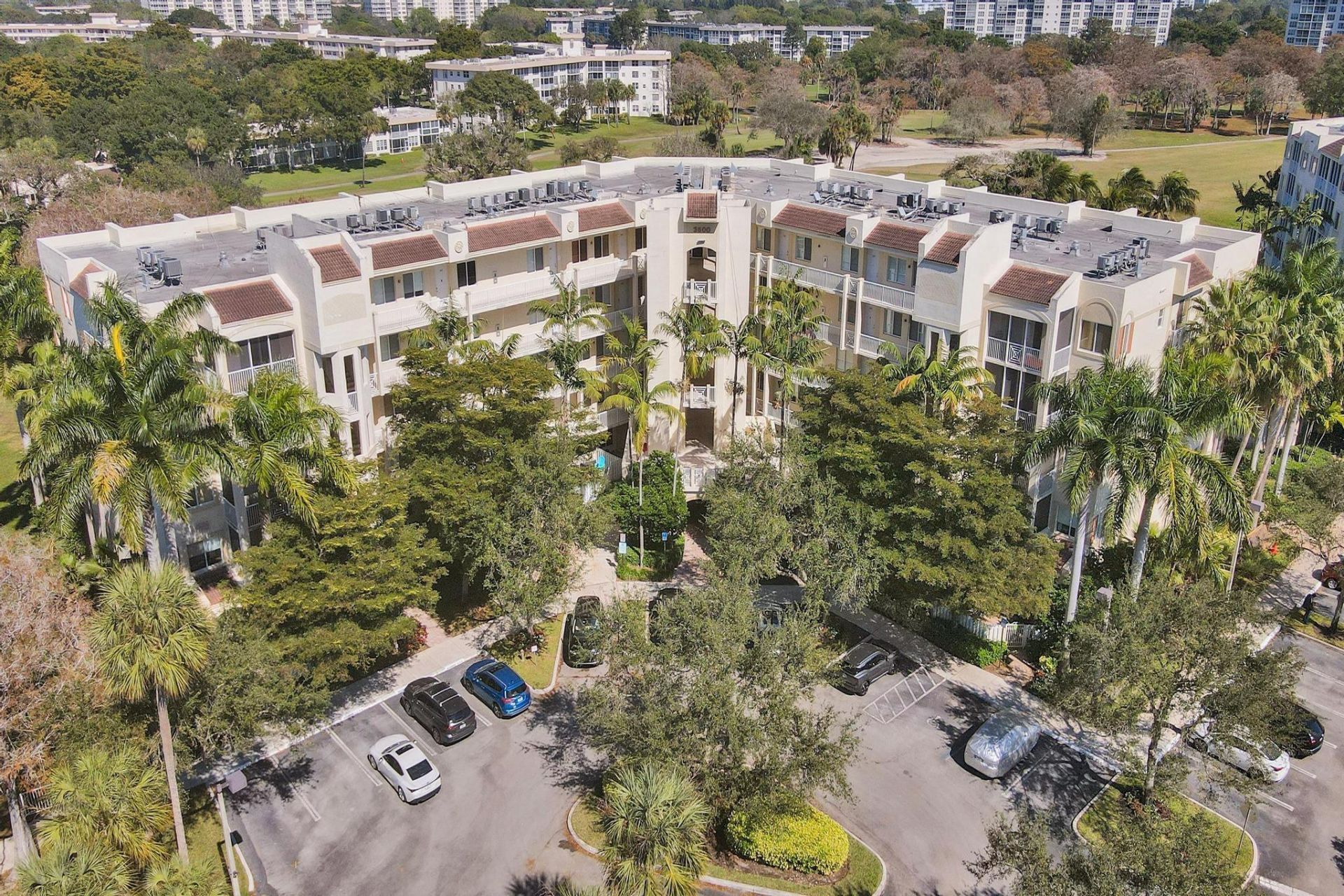 3600 Oaks Clubhouse Drive, Unit 408, Pompano Beach, FL 33069 Photo