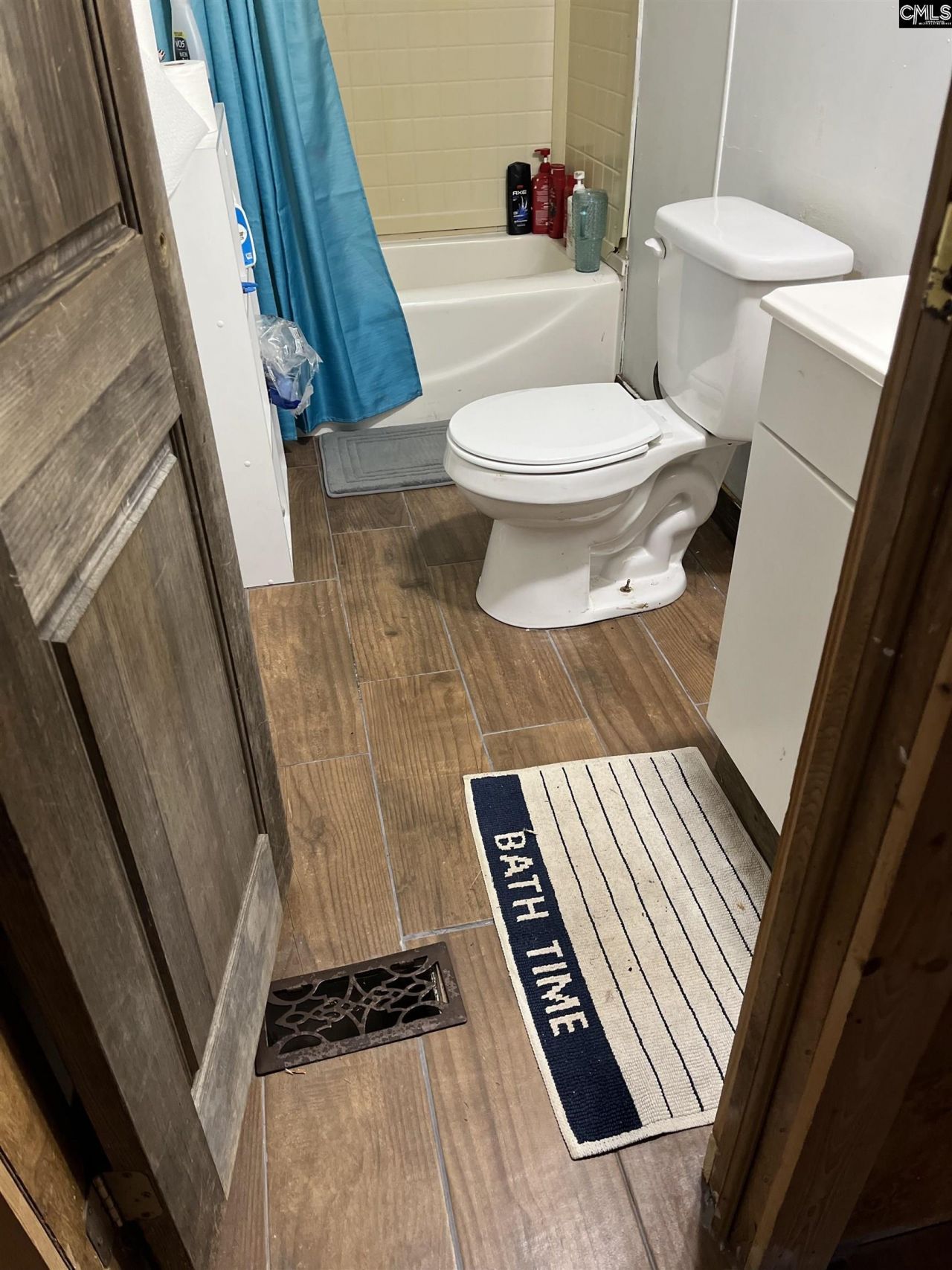 427 Gramercy Lane Photo 20