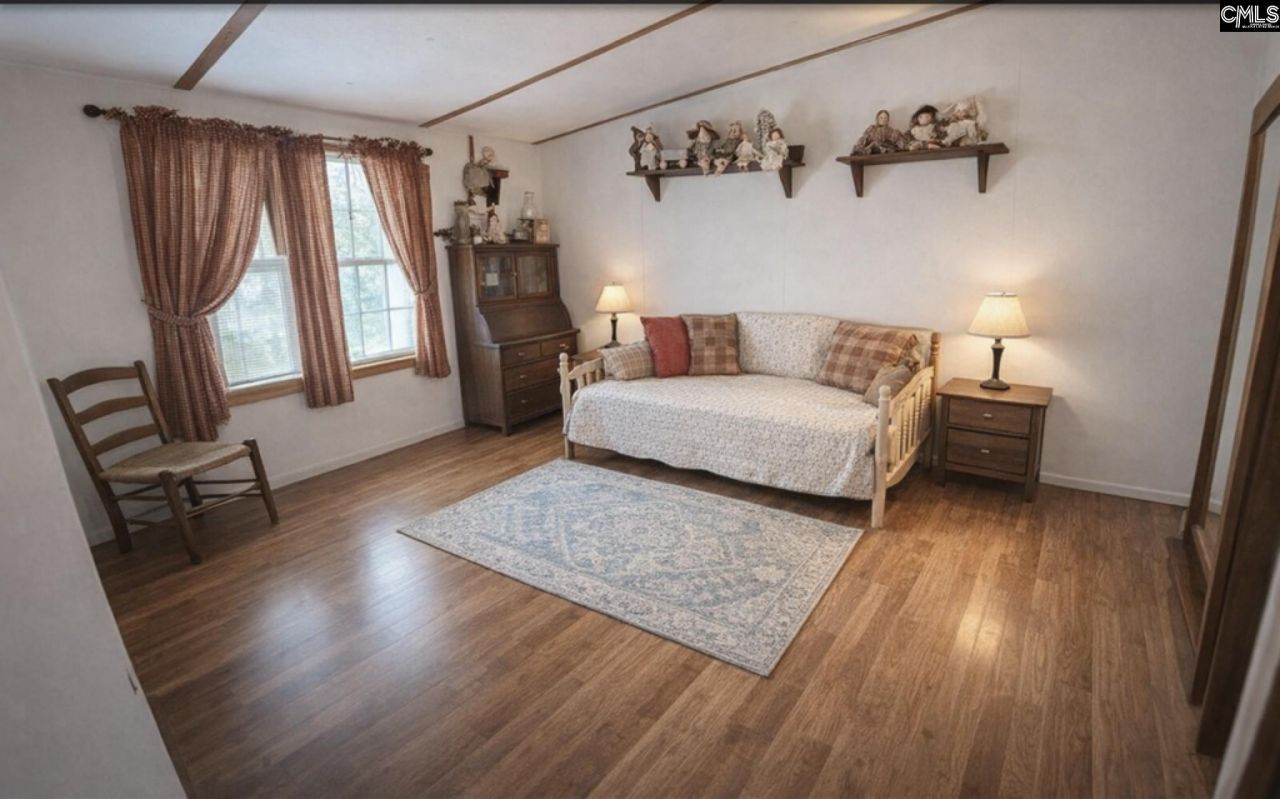 427 Gramercy Lane Photo 30