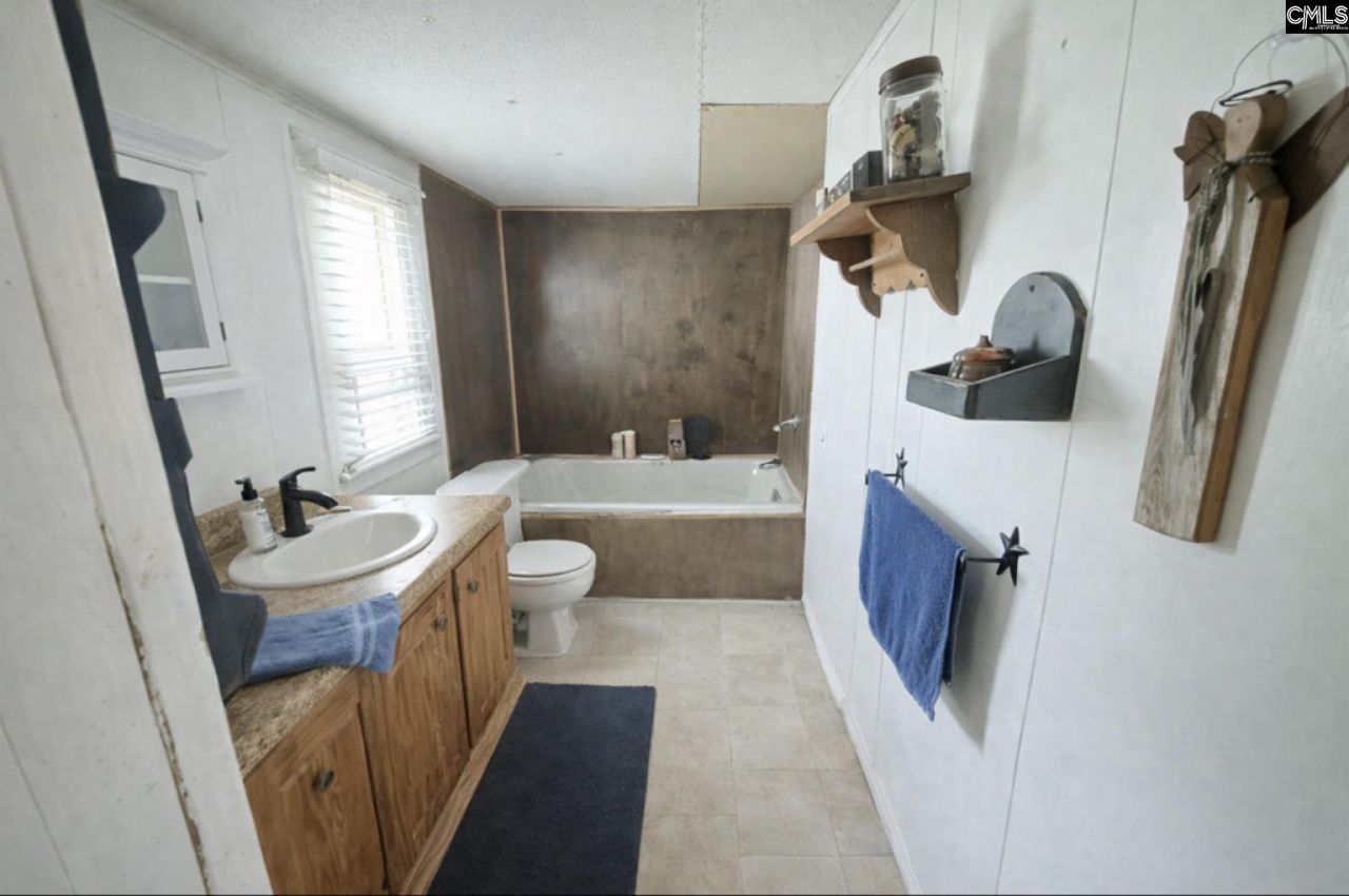 427 Gramercy Lane Photo 34