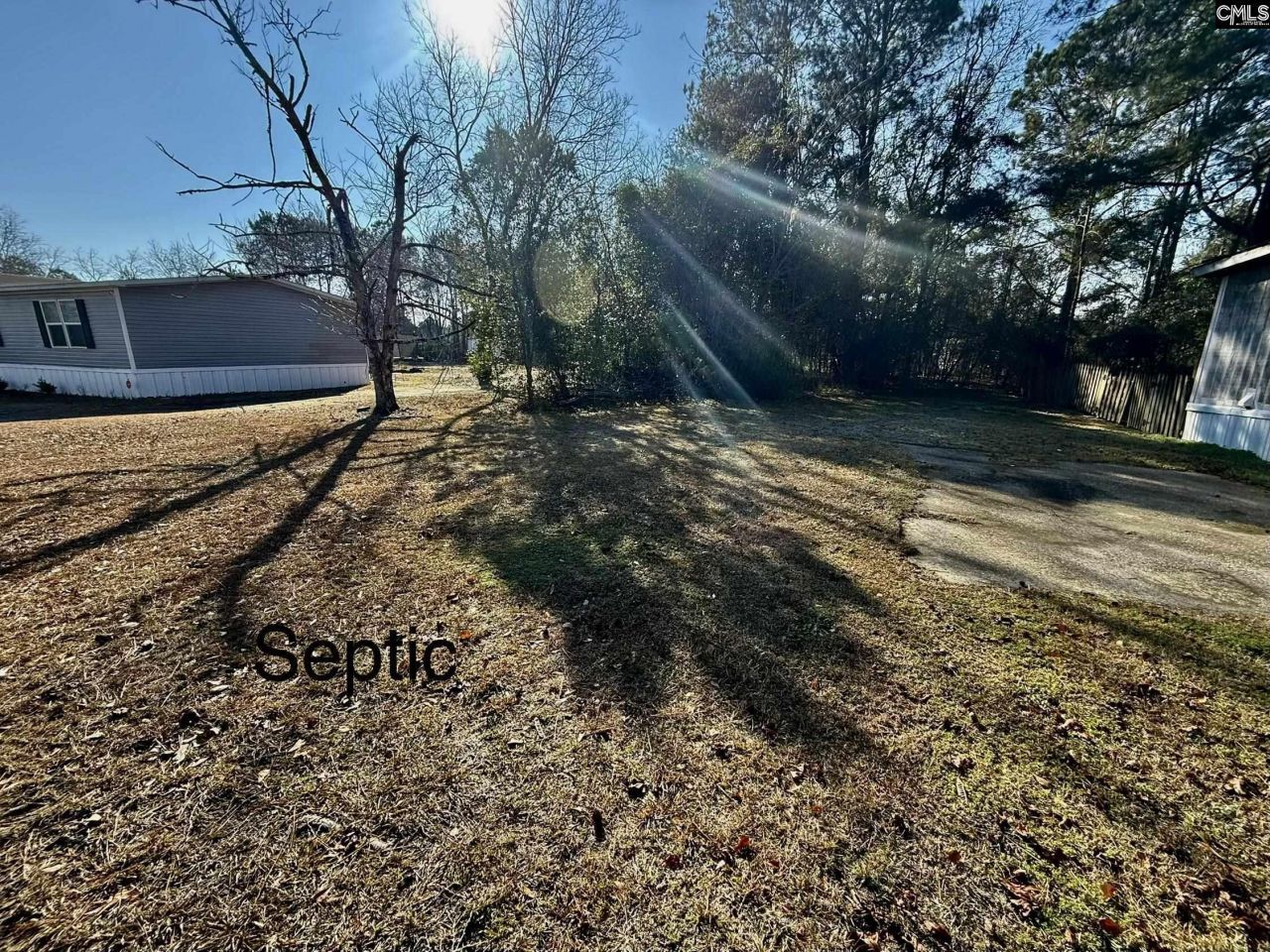 427 Gramercy Lane Photo 35