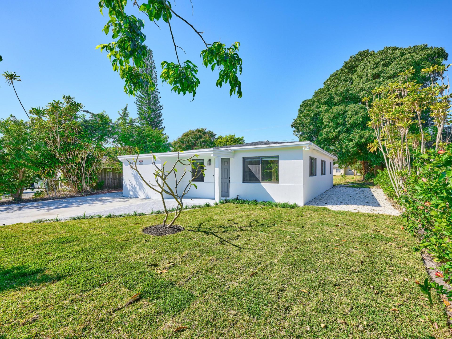 328 SW 11th Avenue, Delray Beach, FL 33444 Photo