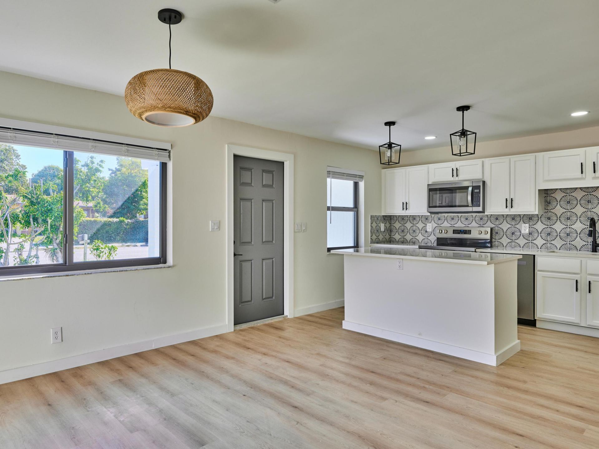 328 SW 11th Avenue, Delray Beach, FL 33444 Photo