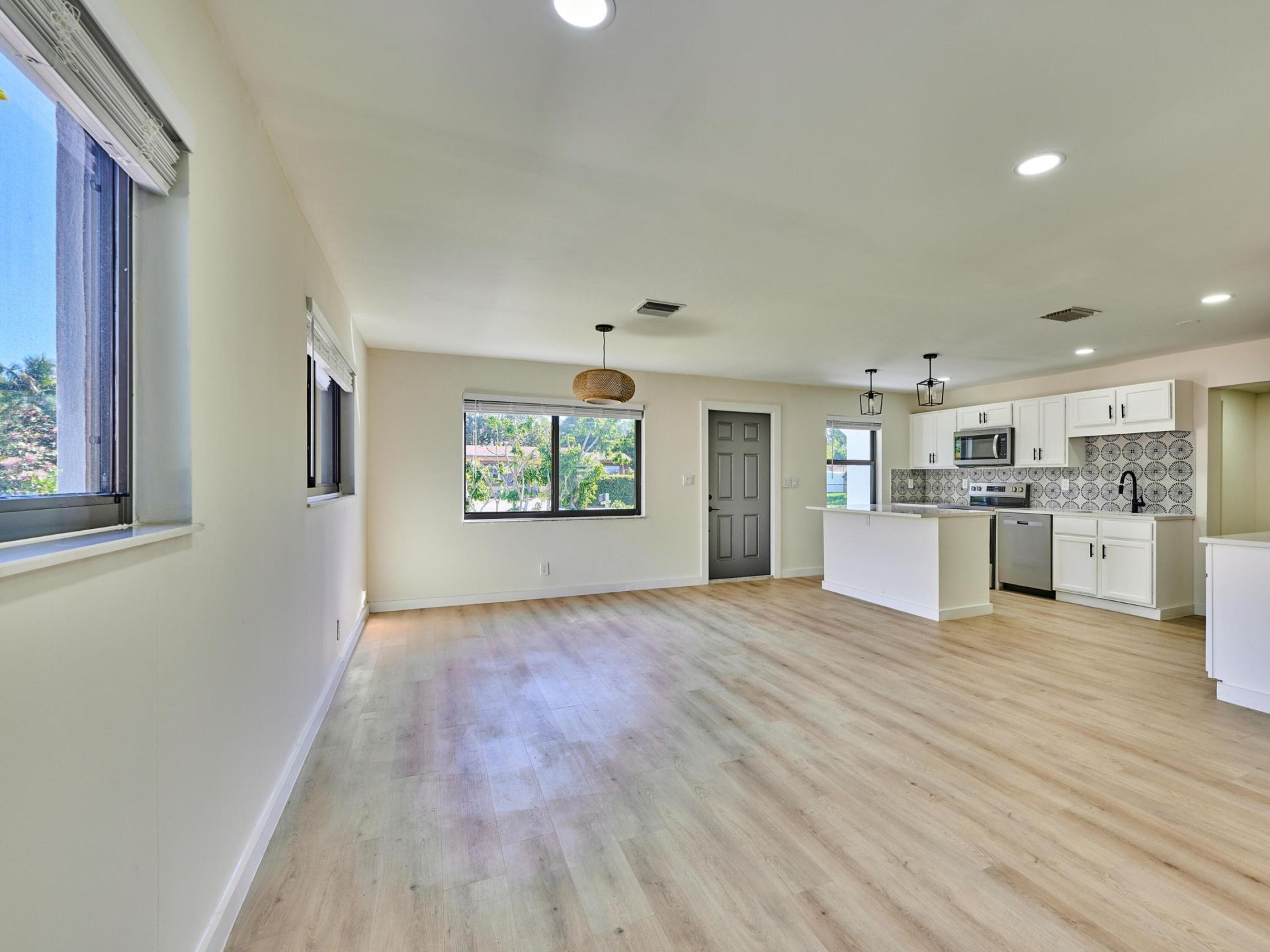328 SW 11th Avenue, Delray Beach, FL 33444 Photo