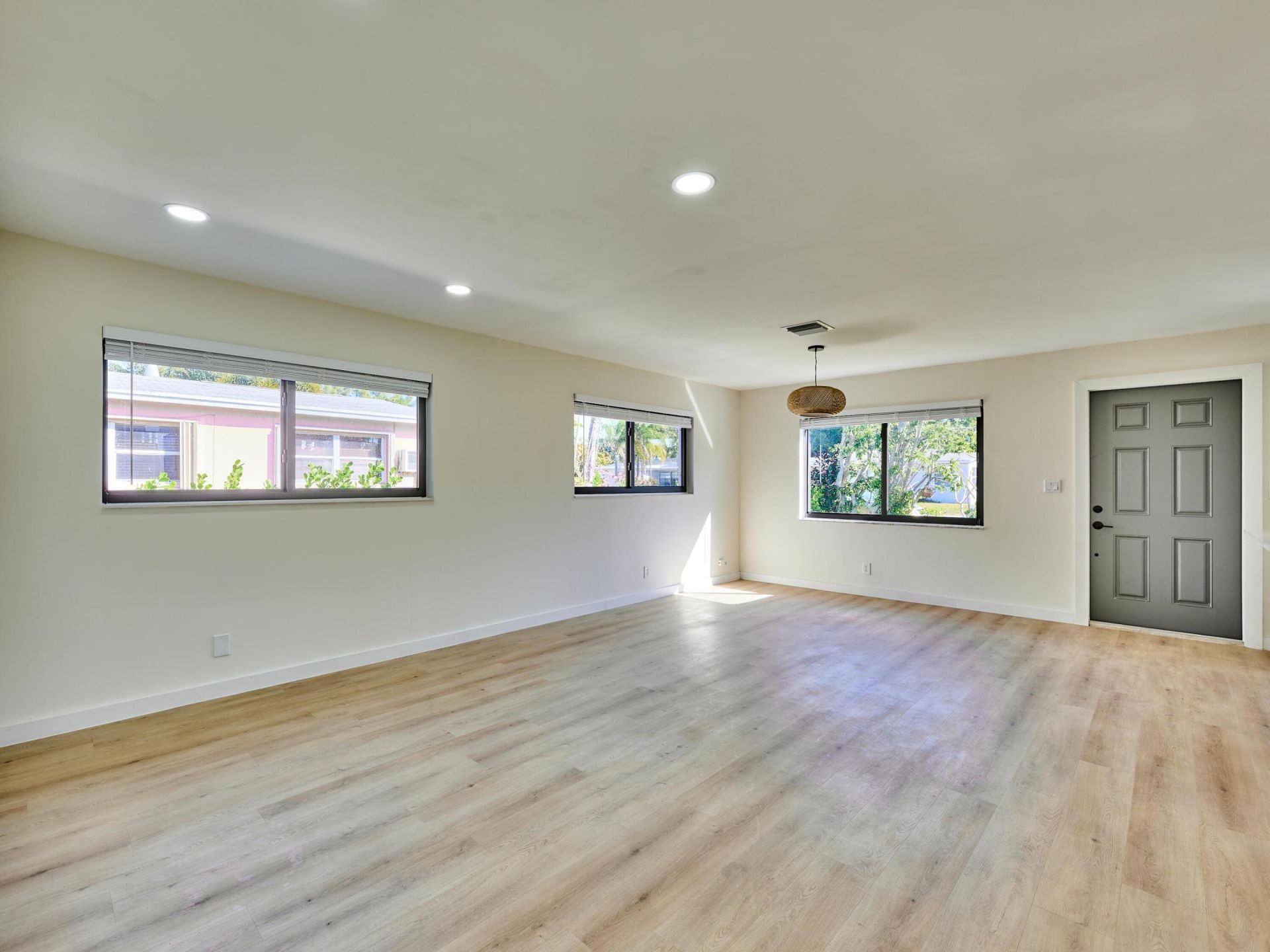 328 SW 11th Avenue, Delray Beach, FL 33444 Photo