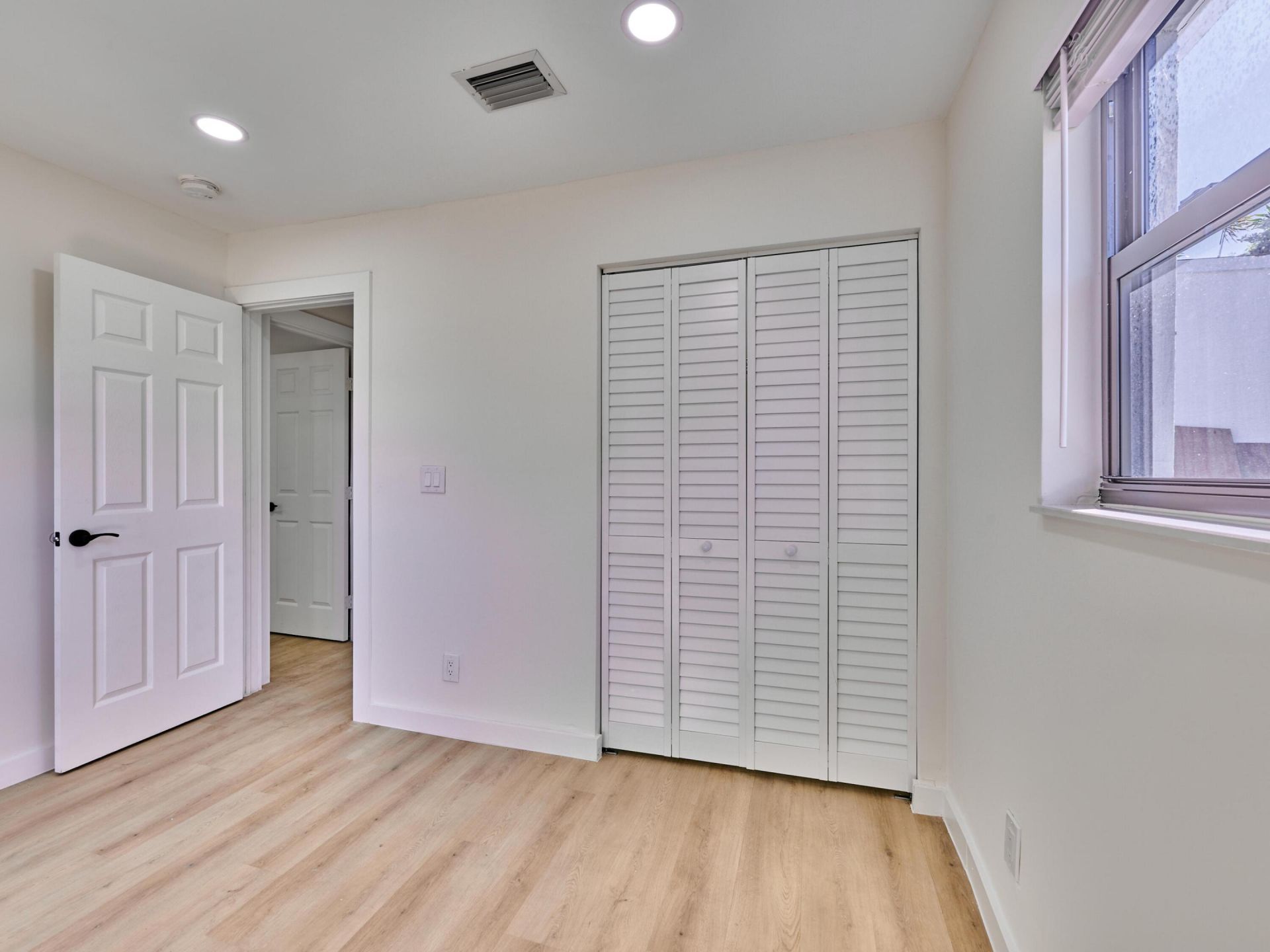 328 SW 11th Avenue, Delray Beach, FL 33444 Photo