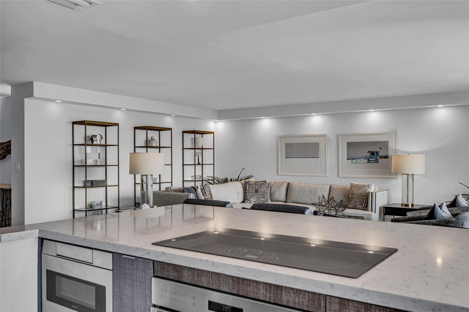 1901 N Ocean Boulevard, Unit 9E, Fort Lauderdale, FL 33305 Photo