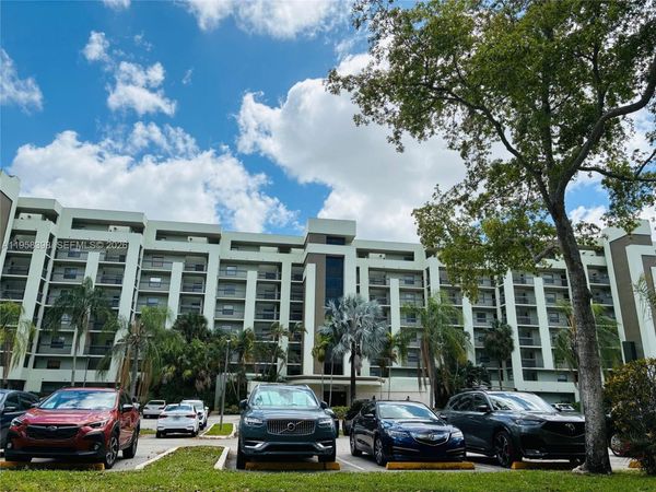 7050 NW 44th St, Unit 708, Lauderhill, FL 33319