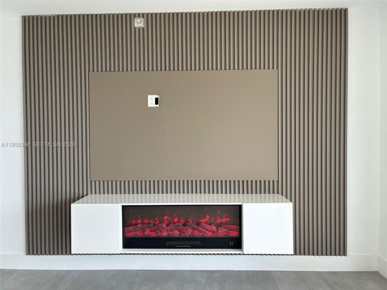 7050 NW 44th St, Unit 708, Lauderhill, FL 33319 Photo