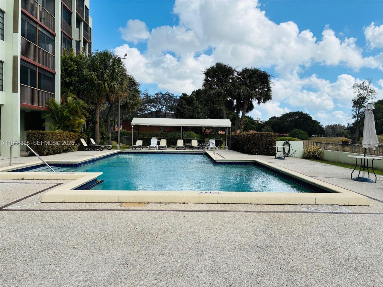 7050 NW 44th St, Unit 708, Lauderhill, FL 33319 Photo