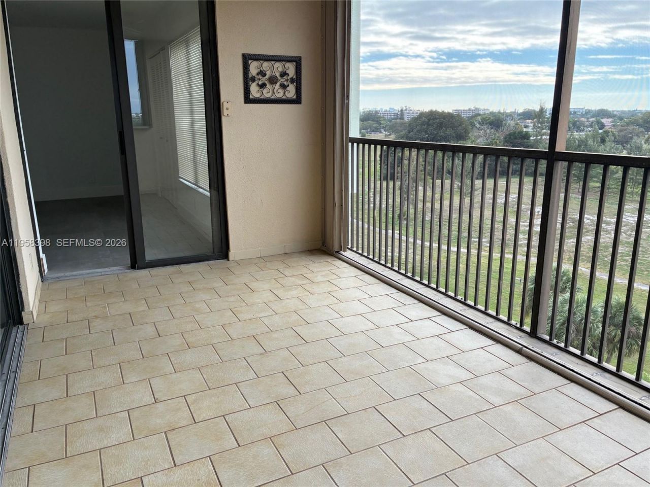 7050 NW 44th St, Unit 708, Lauderhill, FL 33319 Photo