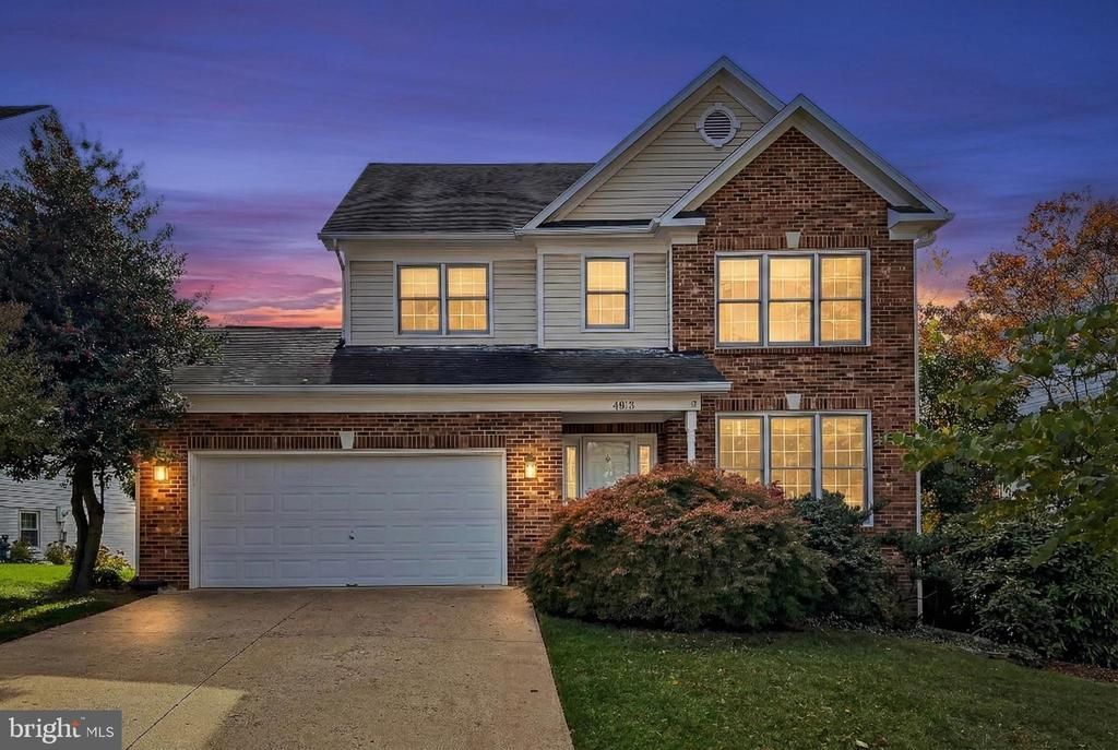 4818 9th Street S, Arlington, VA 22204 Main Photo