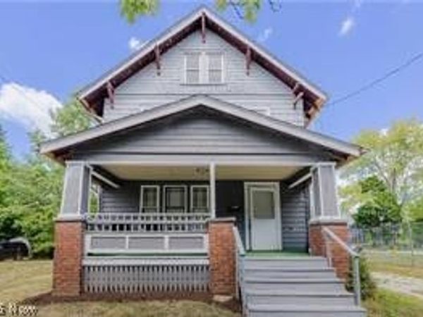 897 Peckham Street, Akron, OH 44320