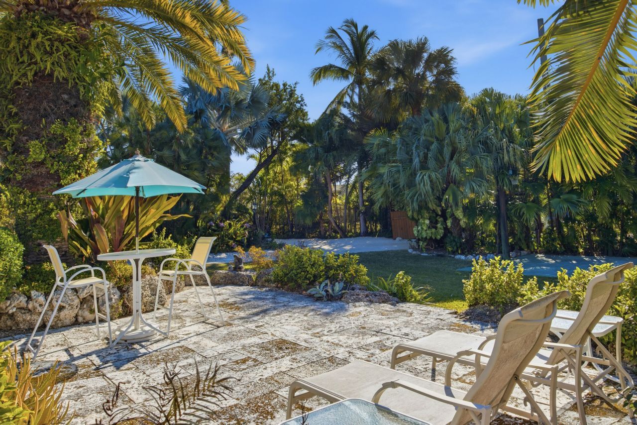 17249 E Bonefish Lane, Sugarloaf, FL 33042 Photo